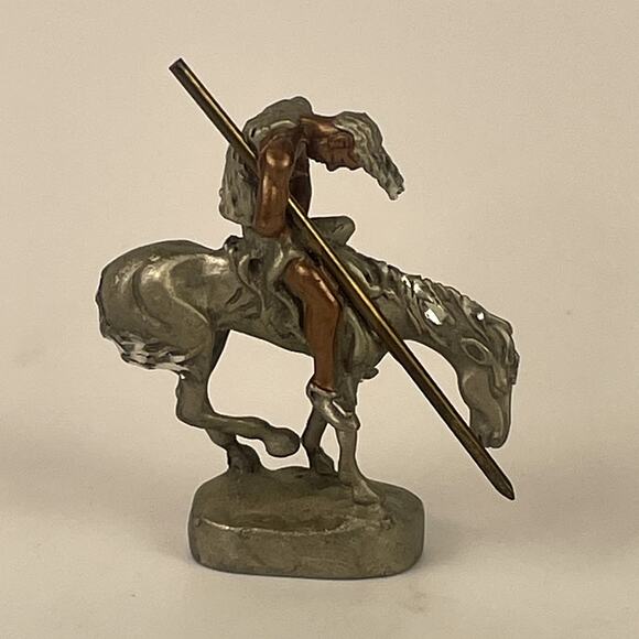 Vintage Native American End of The Trail Pewter Figurine Figure 1993 Masterworks - Picture 1 of 7